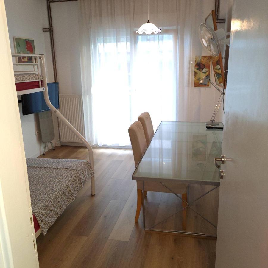 Promenade Apartment With Sea View Thessaloníki Exteriör bild